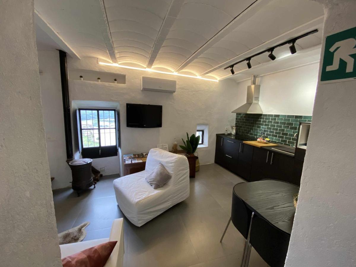 Vila La Martela De Fuentes Casa De Diseno Rural Fuentes de León Exteriér fotografie