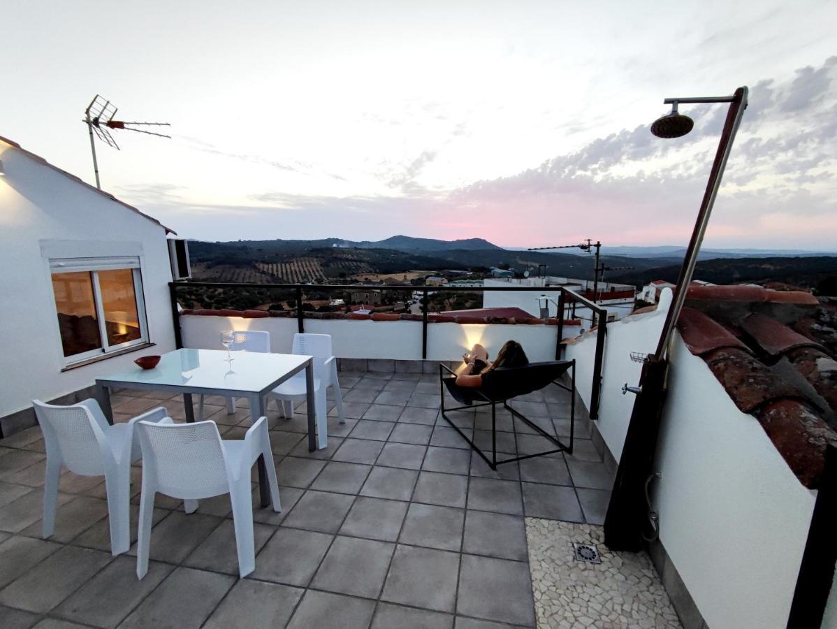 Vila La Martela De Fuentes Casa De Diseno Rural Fuentes de León Exteriér fotografie