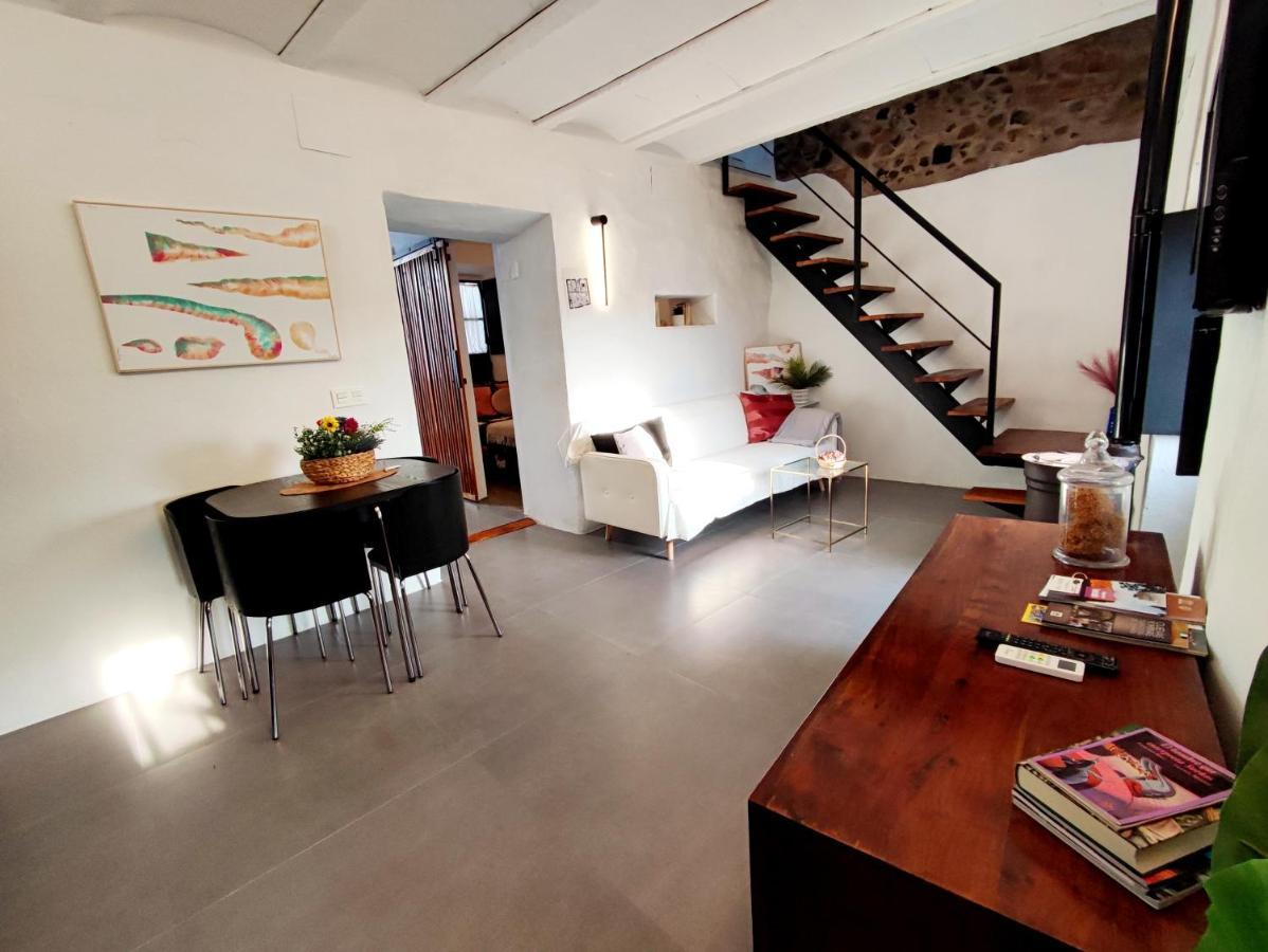 Vila La Martela De Fuentes Casa De Diseno Rural Fuentes de León Exteriér fotografie